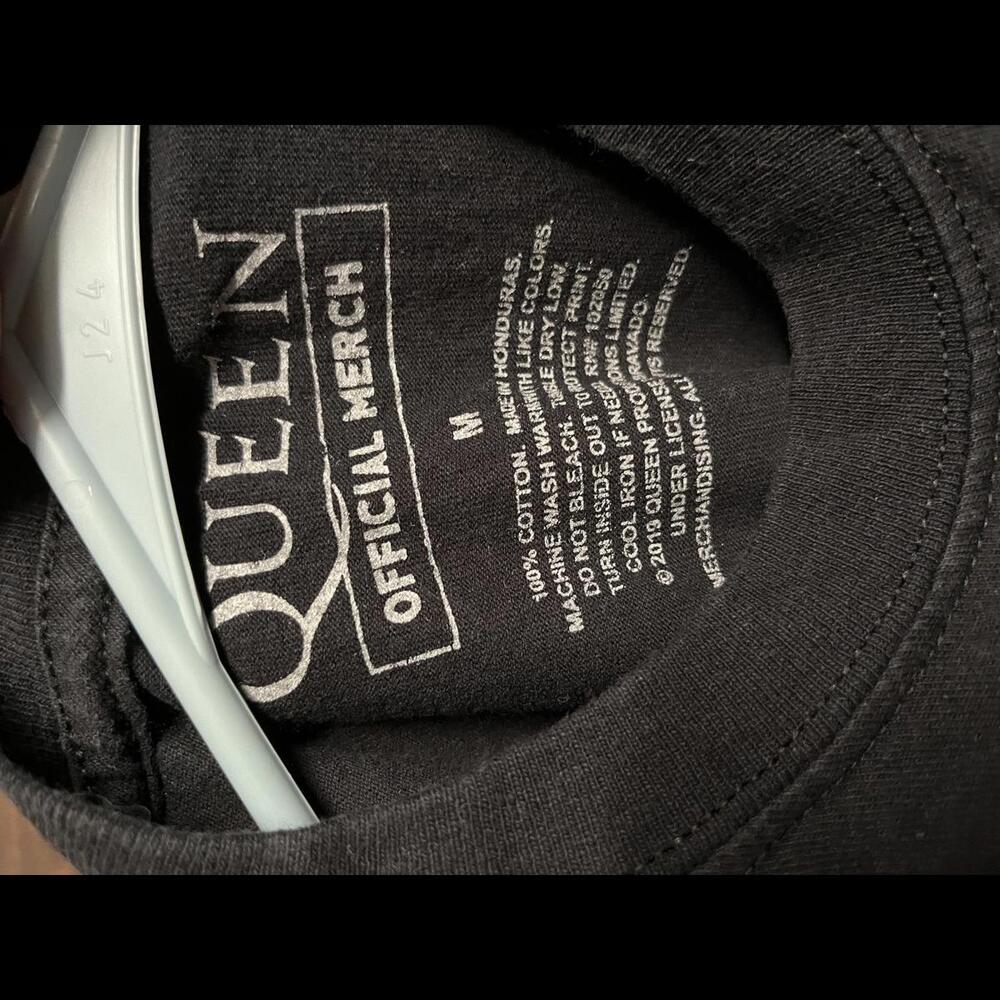 Queen Band T-Shirt - Band Photo Freddie Mercury -… - image 2